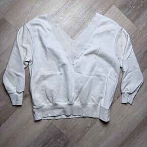 Nike Women’s V-Neck Sweatshirt Size Medium Beige Cream